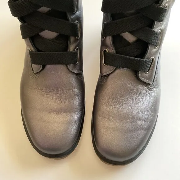 TIMBERLAND JAYNE METALLIC BOOTS LIKE NEW