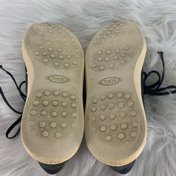 Tod’s Black Casual Lace-up Sneakers Size 7