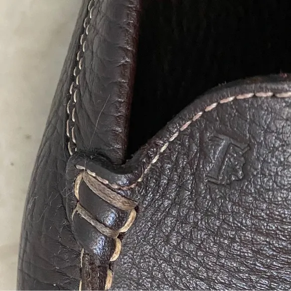 Tod's Made in Italy Gommino Dark Brown Pebble Leather Loafers Flats sz 10.5/40.5