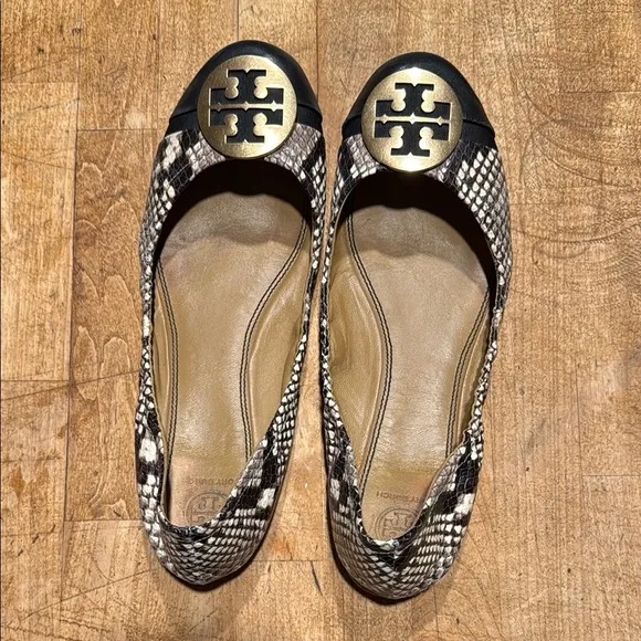 Tory Burch Black and Gold Flats