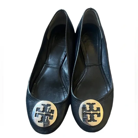 Tory Burch Black Reva Flats, size 8