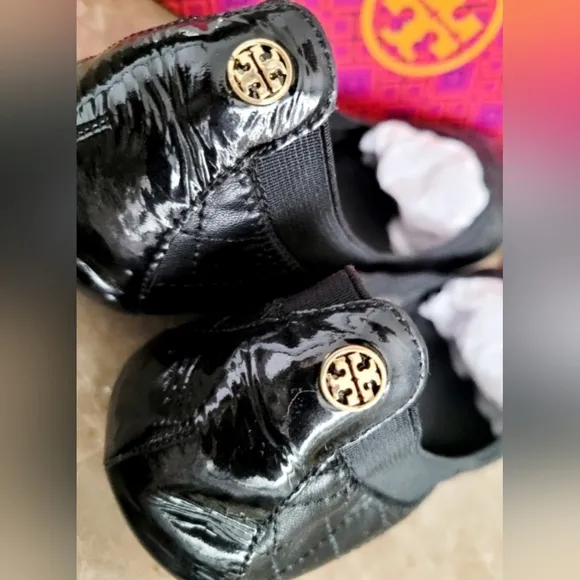 Tory Burch Bridgette Quilted Leather Ballet Flats Padded Black Patent Toe US 8.5