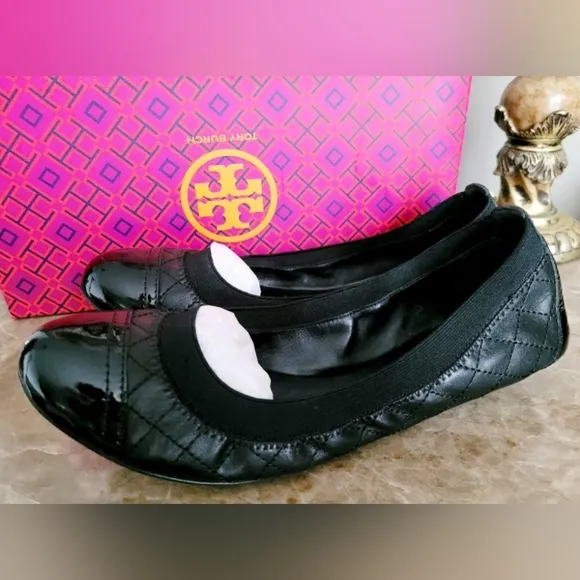 Tory Burch Bridgette Quilted Leather Ballet Flats Padded Black Patent Toe US 8.5
