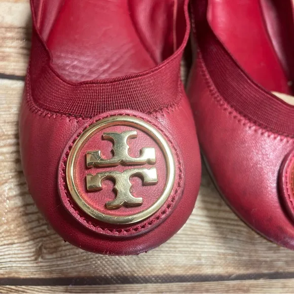 Tory Burch Caroline 2 Cabernet Leather Ballet Flats Gold Logo Women's Size 5 m