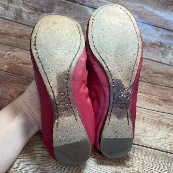 Tory Burch Caroline 2 Cabernet Leather Ballet Flats Gold Logo Women's Size 5 m