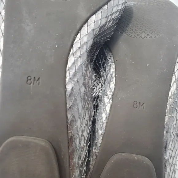 Tory Burch Gabby Ballet-washed Metallic Python Print/Metallic Pewter Gray
