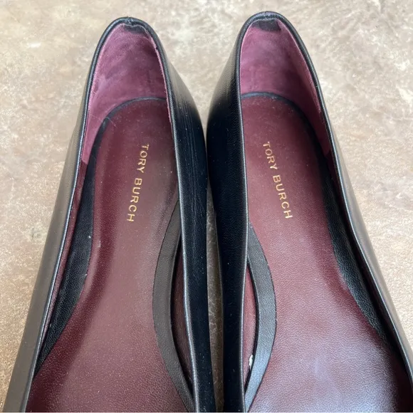 Tory Burch Georgia Black Flats with Gold Accent Sz 9