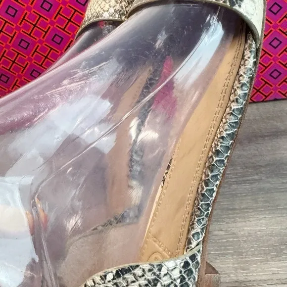 Tory Burch Savannah Snakeskin Python Open Toe Flats size 7.5