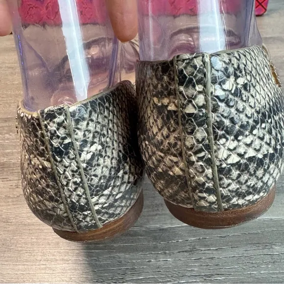 Tory Burch Savannah Snakeskin Python Open Toe Flats size 7.5