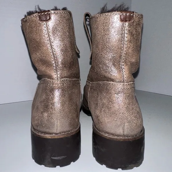 Tory Burch Wayland Ankle Boots Metallic Pewter Leather Lamb Shearling 10 M