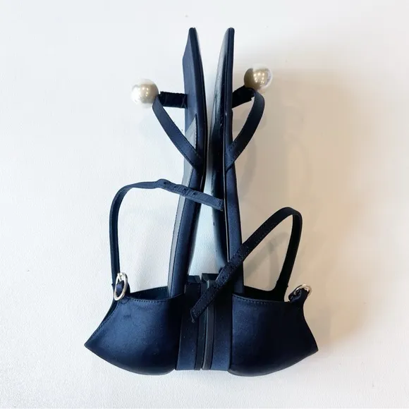 Toteme Pearl Embellished Black Satin Sandals 40