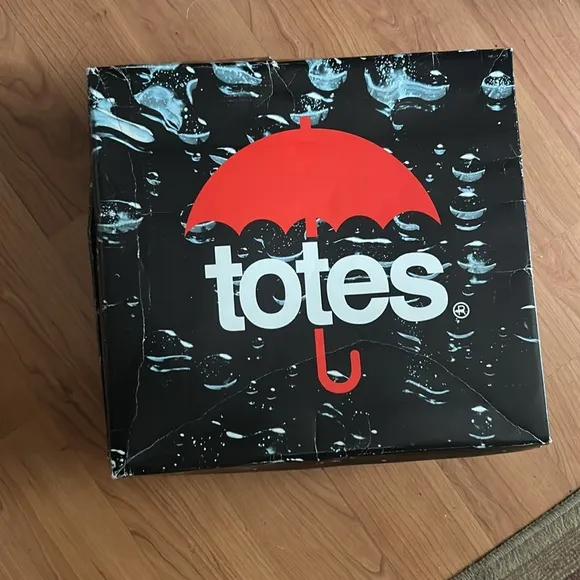 TOTES Men’s Front Zip Winter Boots