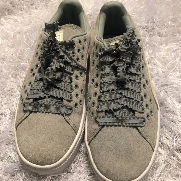 Trendy Suede Sneakers with Unique Laces