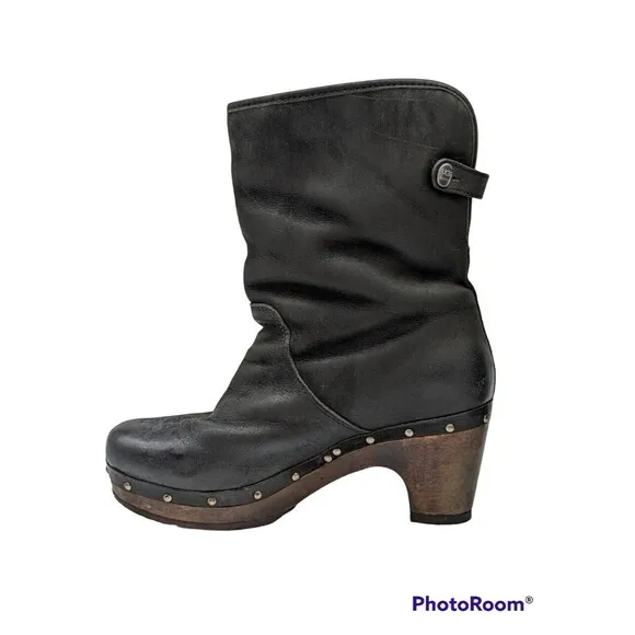 Ugg 1958 Lynnea Clog Boots Fold Over Shearling Ankle Boot Black Womens Sz 6 EUC