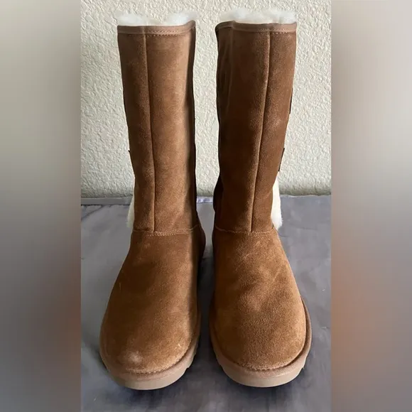 Ugg Alethiea Chestnut Suede Shearling Boors New 8 1125810