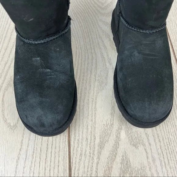 UGG Arielle Sherpa Fleece Bow Booties US7/EUR38 Black $170 Snow Boots