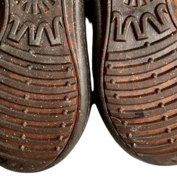 UGG Australia Akadia Brown Leather Shearling Lined Boots - Ties - 7