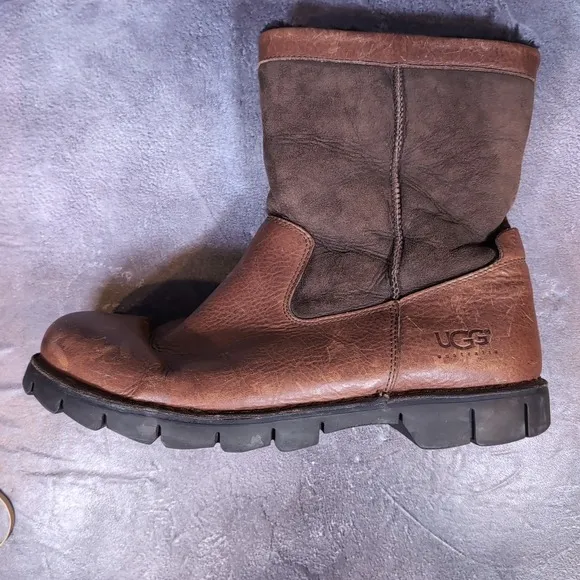 UGG Australia Beacon Brown Leather / Suede Shearling Lined Men's Boots 5485 Sz13
