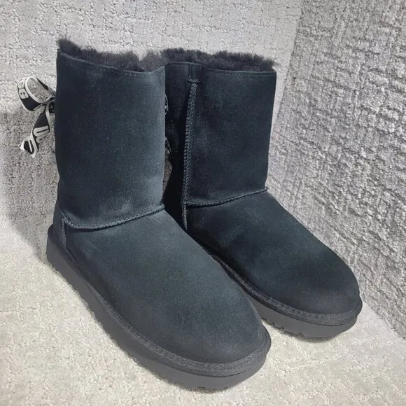 UGG Australia Customizable Bailey Womens Size 10 Black Shearling Bow Short Boots