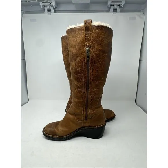 UGG Australia Hartley Brown Leather Shearling Lined Wedge Boot Women’s 8