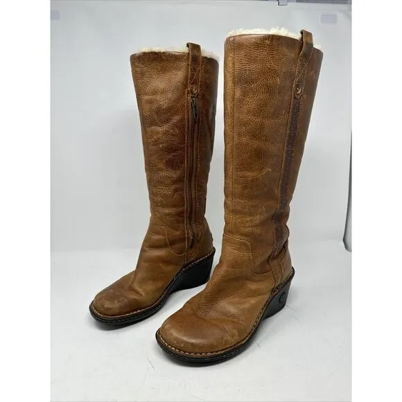 UGG Australia Hartley Brown Leather Shearling Lined Wedge Boot Women’s 8