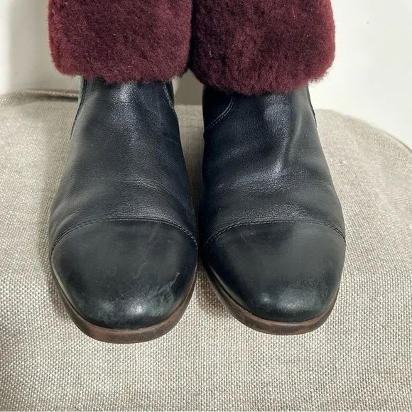 UGG Australia Leather Inez Ankle Boots 9.5