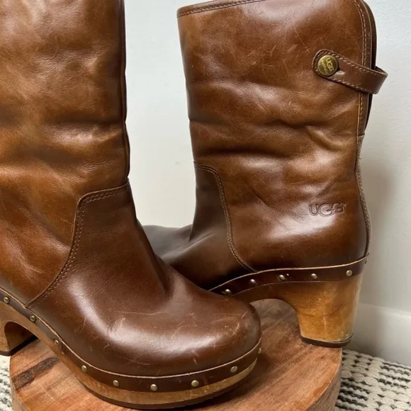 Ugg Australia Lynnea Fold Over Brown Leather Shearling Clog Boot Women’s Size 5