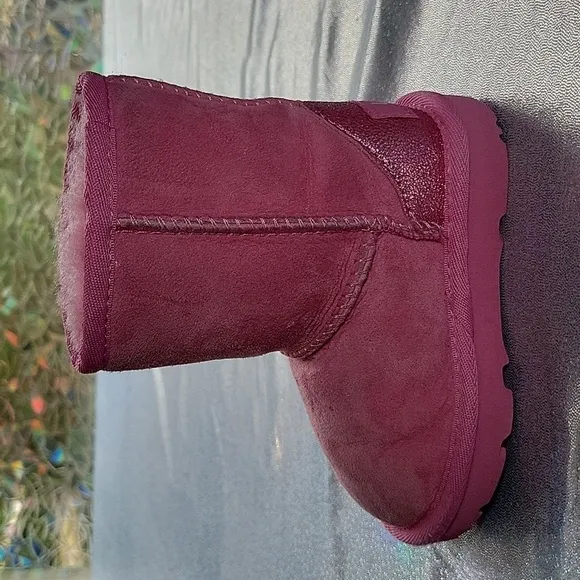 UGG Australia Pink Glitz Boots Metallic Sparkle Heels Shearling Lining Size:6