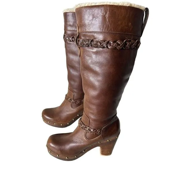 UGG Australia Savana Brown Shearling Lined Leather Studded Boots SN 3209 Sz 7