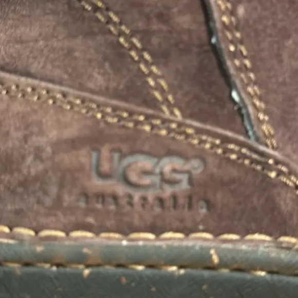 UGG Australia Surfcat Shearling Tall Suede BOOTS 5158 size 8 brown