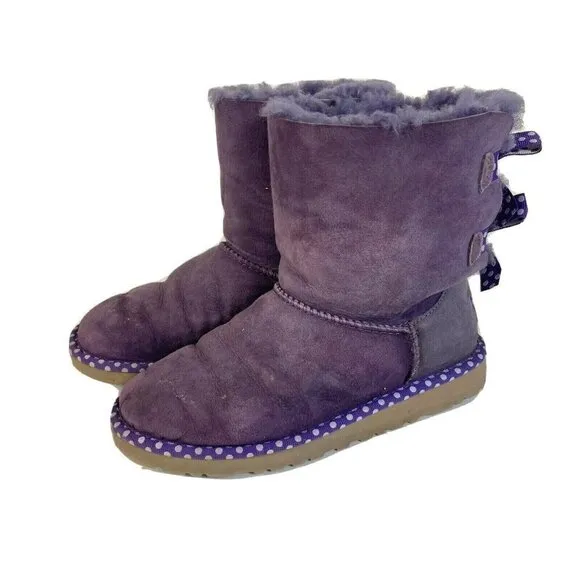 UGG Bailey Bow II Snow Boots Purple Size 4 Girls Purple Polka Suede Sheepskin