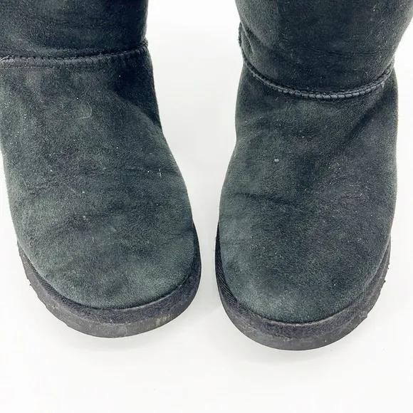 UGG Bailey Button Black Triple Shearling Suede Womans Boots sz 10