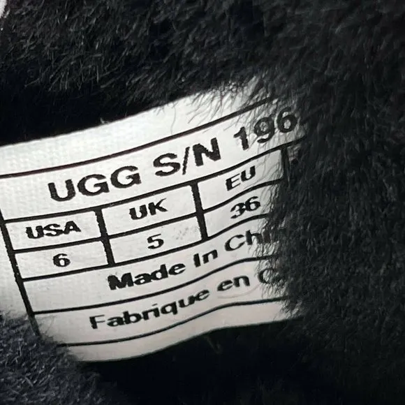 UGG Bailey Button Triplett Black Sheepskin Suede Tall Pull On Shearling Boots 6
