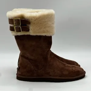 Ugg Beckham Boots. Size 8