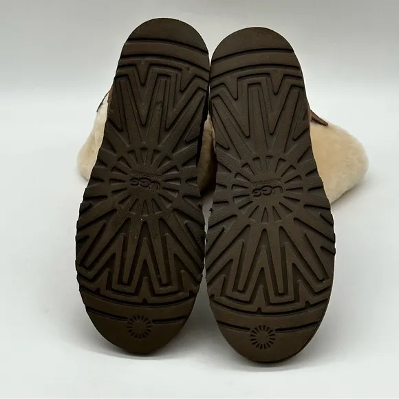 Ugg Beckham Boots. Size 8