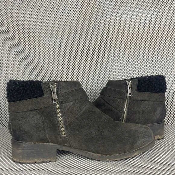 Ugg Benson Boots Womens 9.5 Black Leather Shearling Sheepskin Zipper Winter