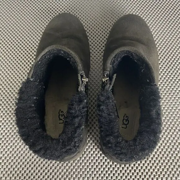 Ugg Benson Boots Womens 9.5 Black Leather Shearling Sheepskin Zipper Winter