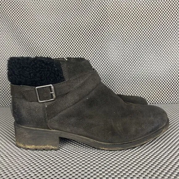 Ugg Benson Boots Womens 9.5 Black Leather Shearling Sheepskin Zipper Winter
