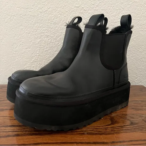 UGG Black Chunky Neumel Platform Leather Shearling Lined Chelsea Boots 9