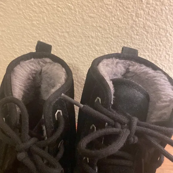Ugg Black Harkley lace up boots