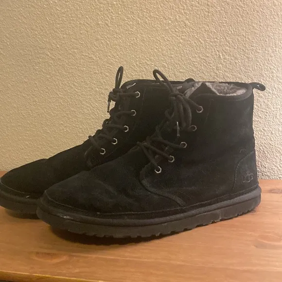 Ugg Black Harkley lace up boots