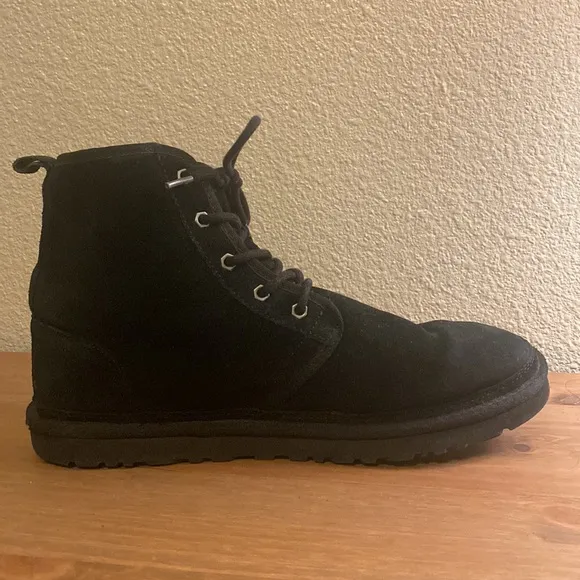 Ugg Black Harkley lace up boots