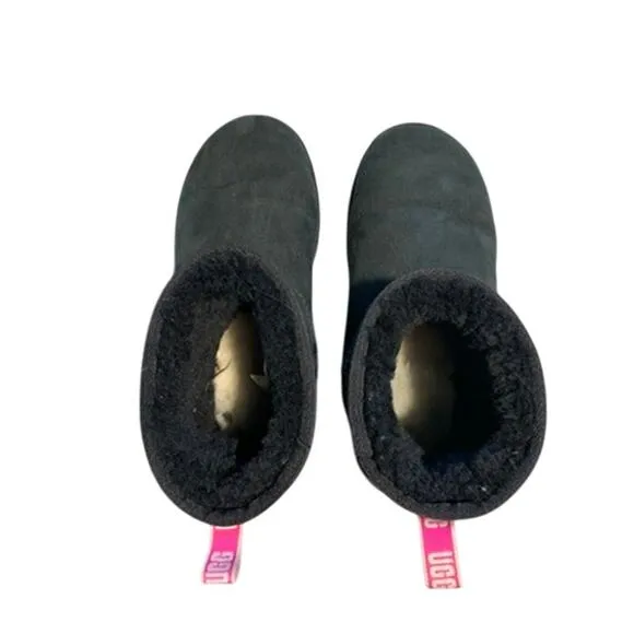 Ugg Black Shearling Classic Mini Boots 1110083 Pink Graphic Logo Size 6