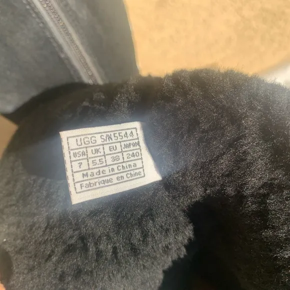 UGG black suede genuine shearling boots size 7