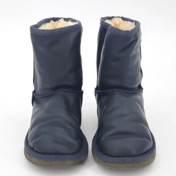 Ugg Boots Little Kids Size 2 Blue Classic Short Leather Sheepskin Winter Snow