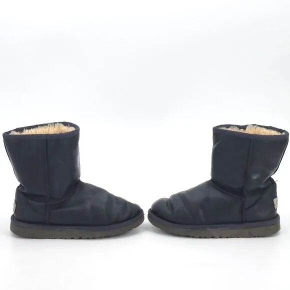 Ugg Boots Little Kids Size 2 Blue Classic Short Leather Sheepskin Winter Snow