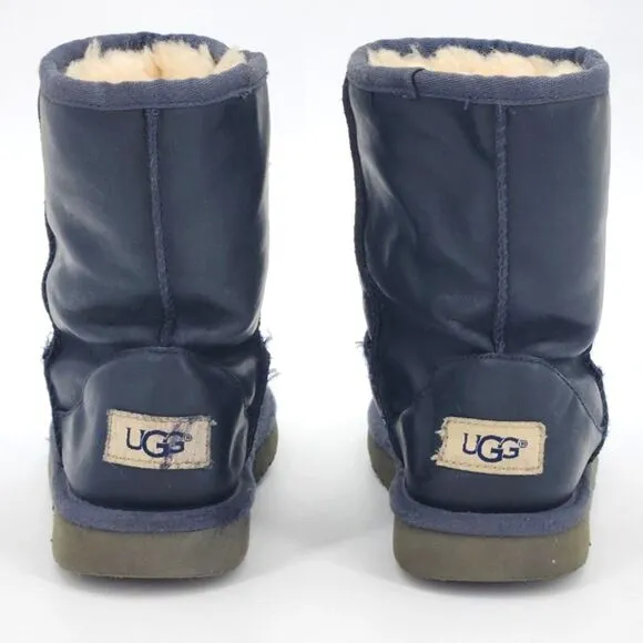 Ugg Boots Little Kids Size 2 Blue Classic Short Leather Sheepskin Winter Snow