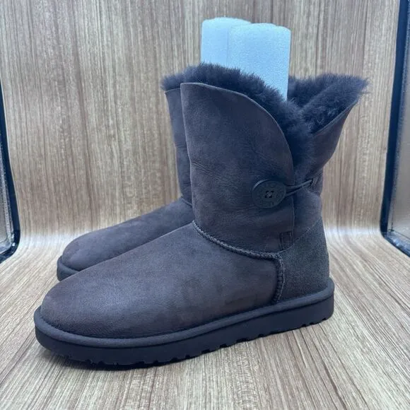 UGG Boots Womens 10 Bailey Button II Shearling Winter Snow Mid Chocolate Brown