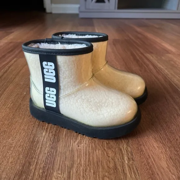 UGG  Boots