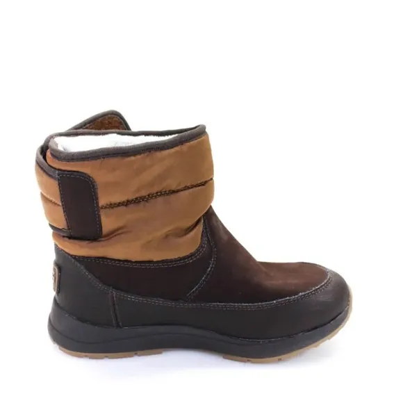 Ugg boys thinsulate warm water proof snow boots